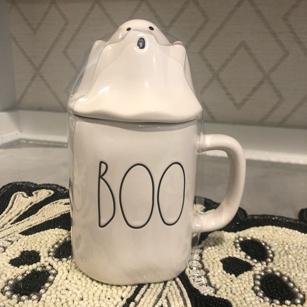 Rae Dunn BOO mug with Ghost topper NEW